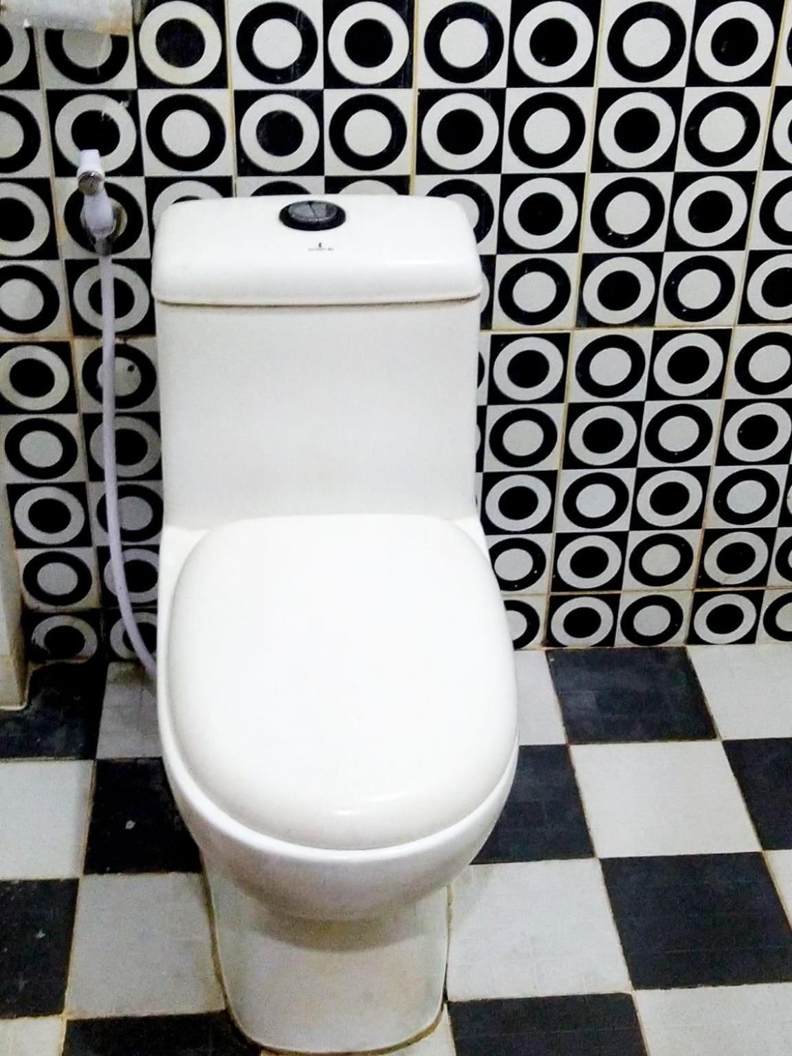 Tembok Batu 2*