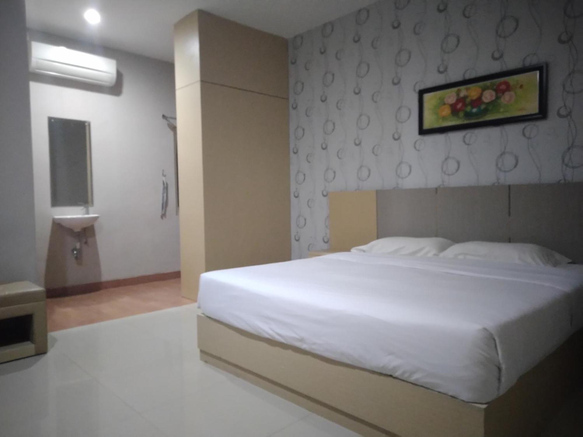 Tembok Batu 2*